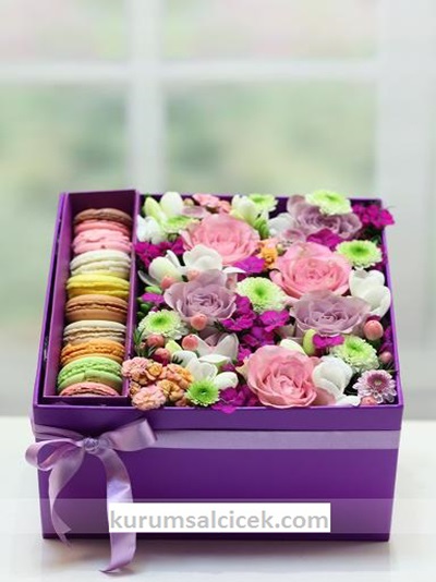 Kutu İçerisinde Çiçekler 3506