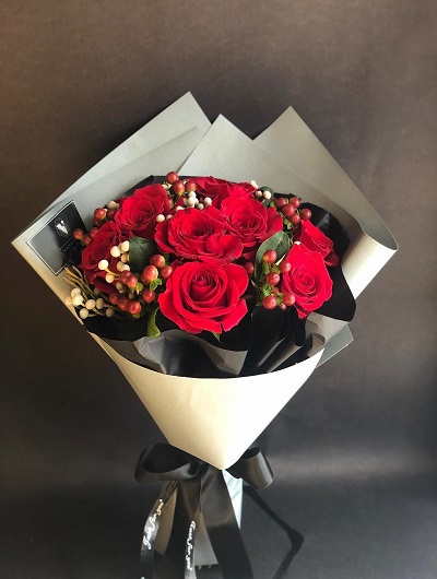 10 Adet Kırmızı Gül Buket Çiçek 5918