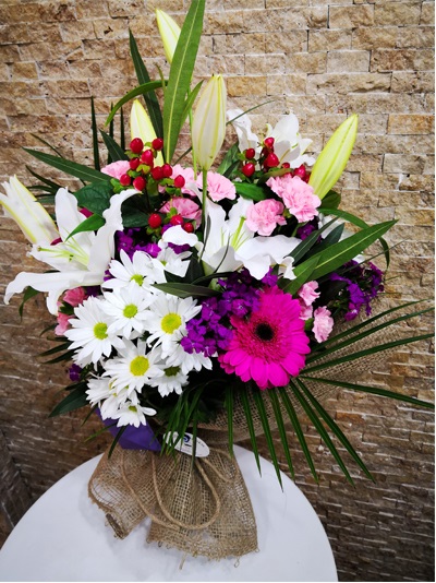 Estetik Renkli Bahar Buketi