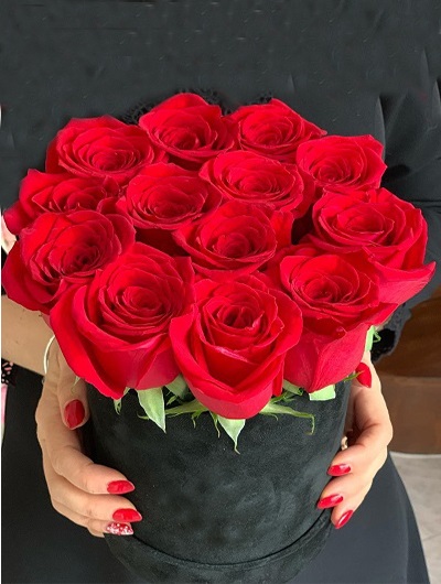 Kutuda Kırmızı Güller 5902