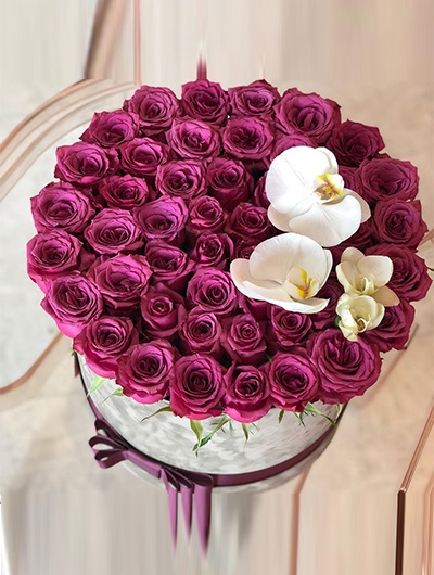 Kutu İçerisinde Özel Güller 5608